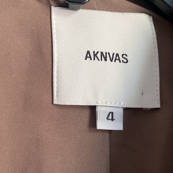 NEW Aknvas stone blazer crop 4 - Picture 5 of 10